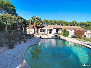 Maison 5 pièces 145 m²