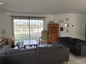 Maison plain-pied Montbrison avec piscine