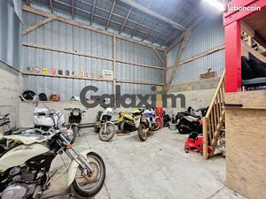 Entrepôt 130 m² Crevin