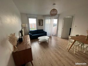 T2 meublé place ney