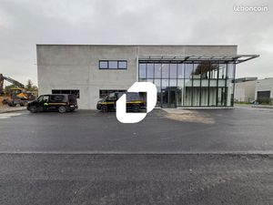 Local d'activité 432 m²