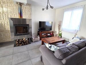 Exclusivité - Pavillon de plain-pied - La Suze sur Sarthe - 100 m2 - 4 chambres