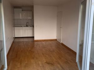 Récent et Calme avec Terrasse – Saint-Denis / Proche RER B Plaine Stade de France