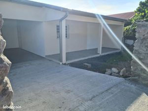 Maison F4 à Sainte Suzanne