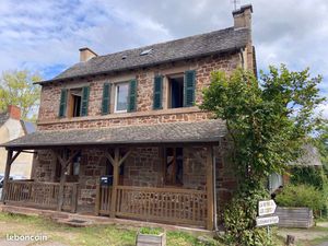 Maison de village (PARTICULIER)