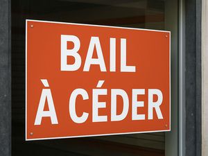 Local commercial Proche Rue d'Espagne