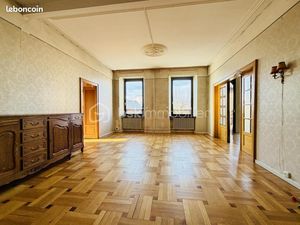 Immeuble 9 pièces 464 m²