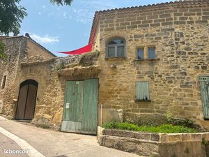 Vente maison en pierres proche Uzès  rénovée en partie