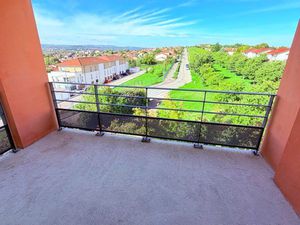 Appartement T3 avec vue et terrasse