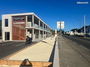 Local commercial à louer 140 m²
