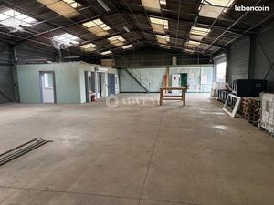 Local d'activité 530 m²