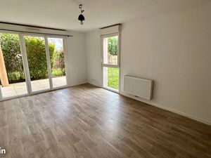 Appartement 3 pièces en rez de jardin exposé sud  au calme à Fargues St Hilaire