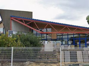 Local 570 m² CARCASSONNE