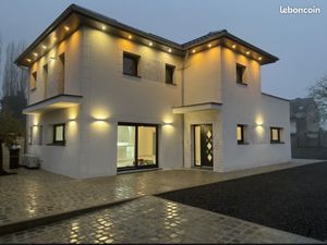 Maison 5 pièces 144 m²