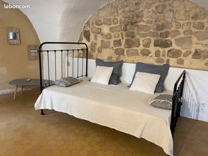 Appartement 1 chambre au coeur de La Garde Adhemar