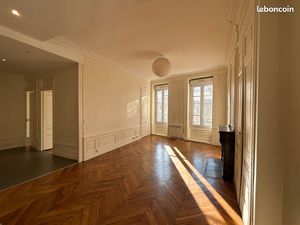 Appartement 3 pièces 84 m²
