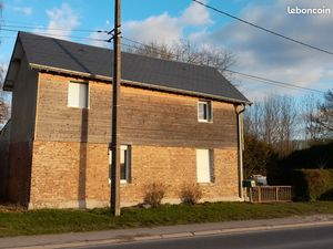 Maison individuelle de 120 m² rénovée entièrement sur un terrain clos de 350 m²