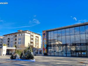 Vend appartement au centre ville de Colomiers T2 de 44 m2 dans une résidence sécurisée pro