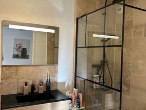 Apparemment lumineux