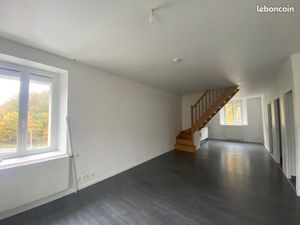 Duplex 3 chambres – 75m² hab. / 90m² au sol – Bogny-sur-Meuse (quartier de la gare)