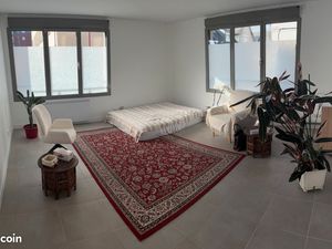 Location cabinet/bureau