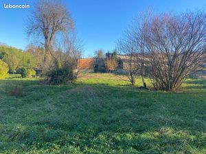 Terrain a Angouleme de 900m2