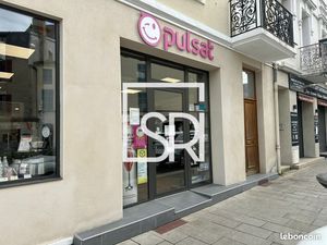 Local commercial 90 m²