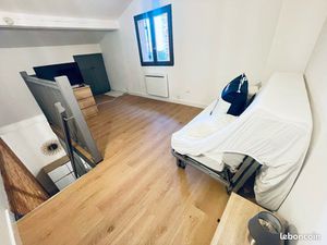 Appartement meublé studio avec mezzanine