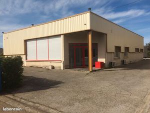 Local d'activité 425 m²