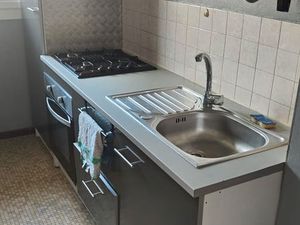 À louer T2 – Appartement lumineux sur Petit Port  proche du tram