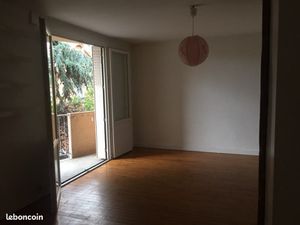 T4 idéal colocation Busca