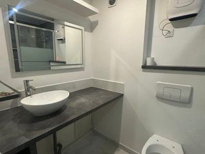 Beau T2 moderne de 45 m2 - avec balcon et parking en sous-sol