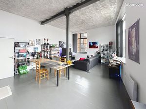 Loft/atelier/surface 2 pièces 60 m²