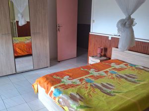 Grand F3 meublé avec terrasse