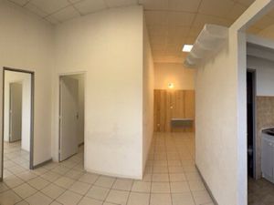 Local d’activités À LOUER