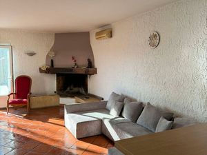 Maison aix les milles