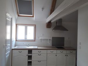 Studio 25 m² Jouy le Moutier