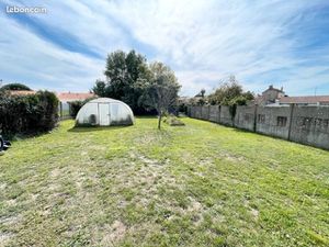 Terrain 437 m² SAINT ANDRE DE LA MARCHE