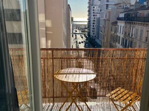 Location appartement meublé proche hôpital Européen  CMA CGM  Joliette