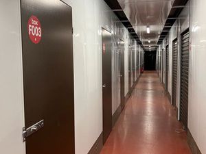 Box de stockage  Garde-meuble à Poitiers à partir de 29