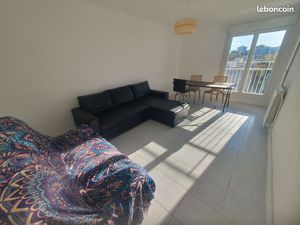 Appartement T4 meublé rénové – résidence sécurisée  exposé sud  balcon – Montpellier