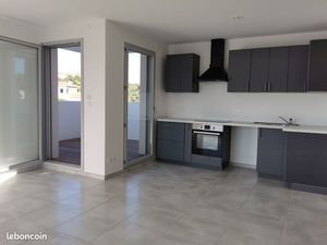 Récent et moderne F3 proche du centre