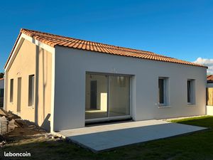 Maison lumineuse 4 pièces 94 30 m²