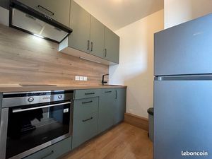 Magnifique F2 avec grand espace dressing de 45m2