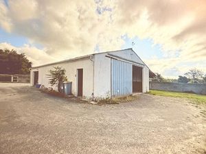 Terrain viabilisé et clôturé de 925m²