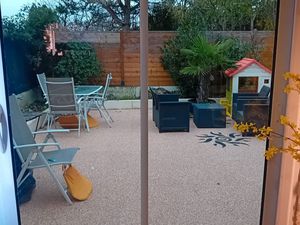 Villefontaine- maison familiale au calme avec 50m2 de jardin/terrasse