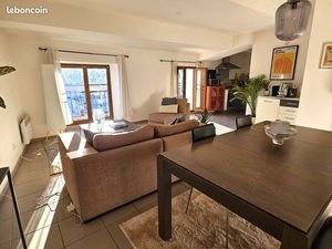 Immeuble 174 m² Roujan