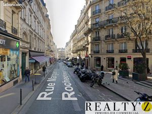 Local commercial 373 m²