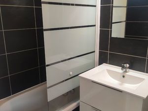 Studio meublé 26m2 avec place de parking proche du centre