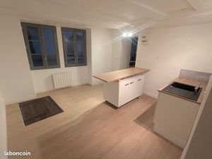 Appartement 54m² T2/T3 à GY (70700)